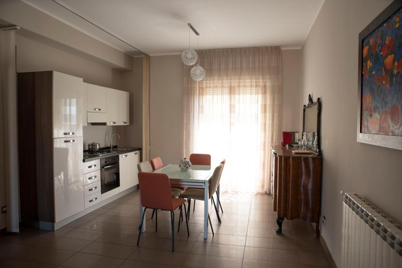 Come A Casa Panoramico E Centralissimo Lägenhet Canicattì Exteriör bild